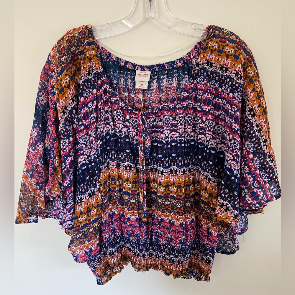 Mossimo flowy top